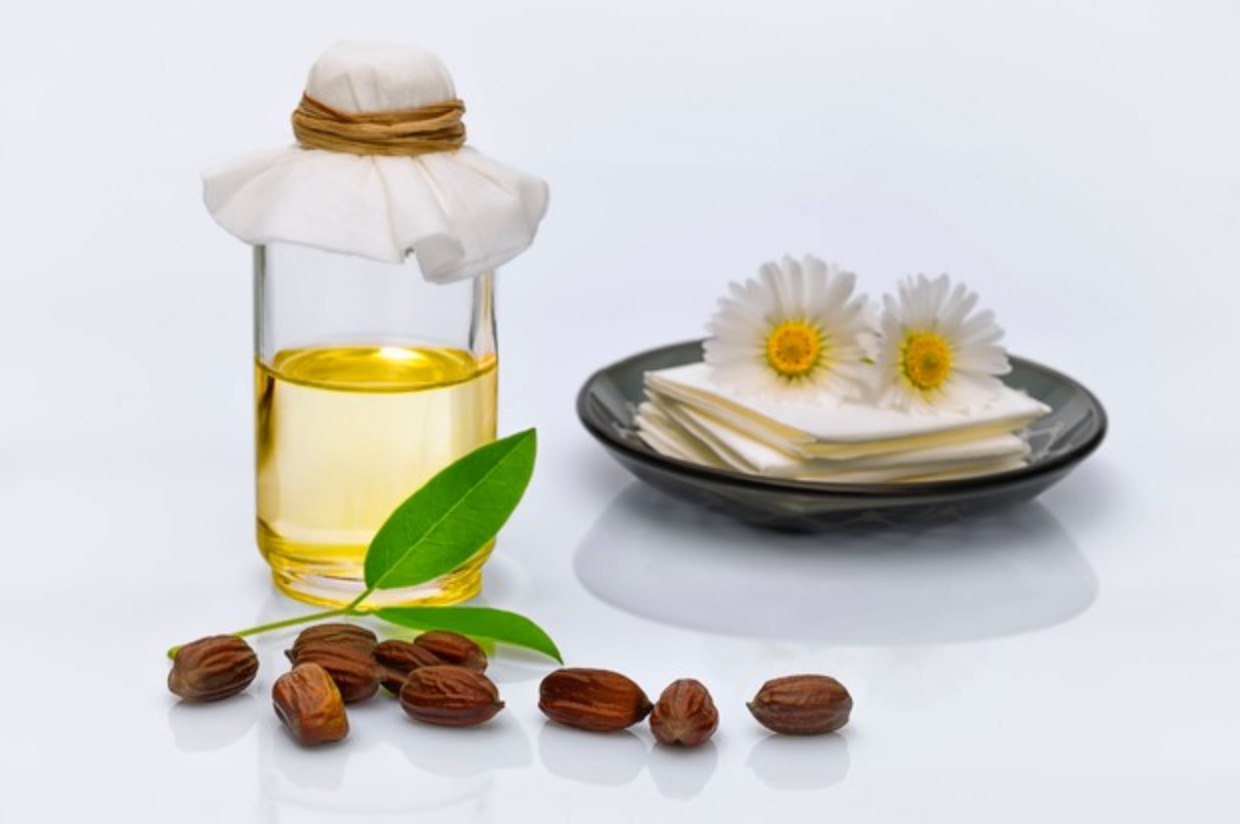Benefits of Jojoba Oil